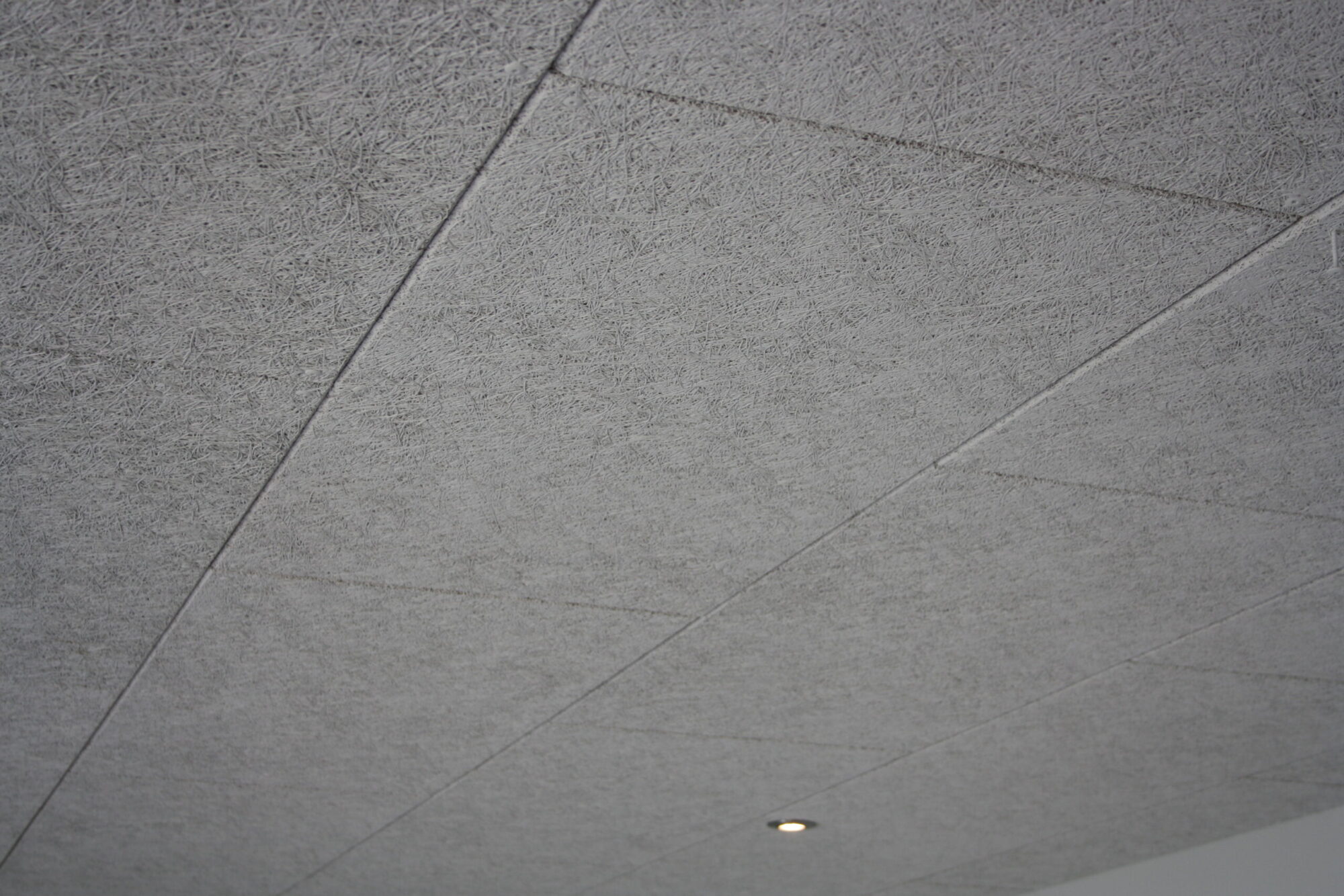 Träbetong Multifin Vit 600×1200 mm